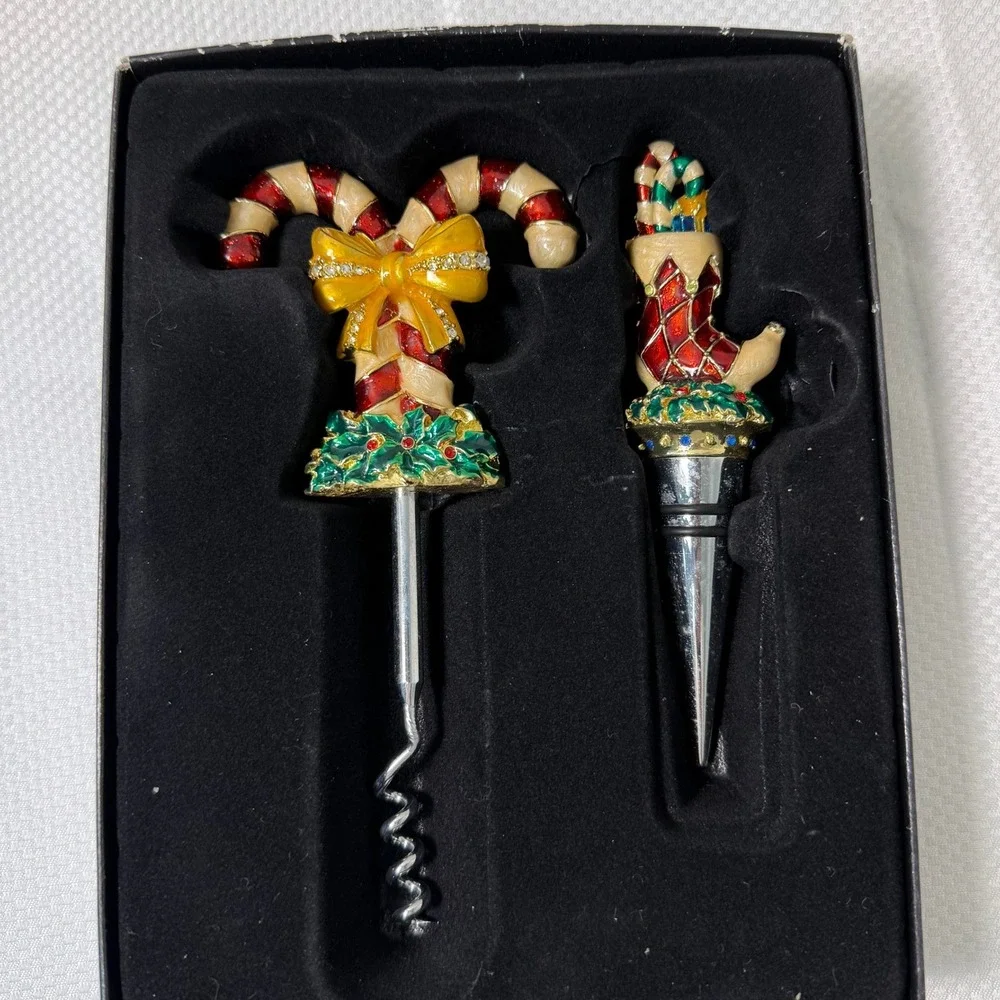 Bombay Christmas Wine Stopper Corkscrew Set Candy Cane‎ Holiday Decor